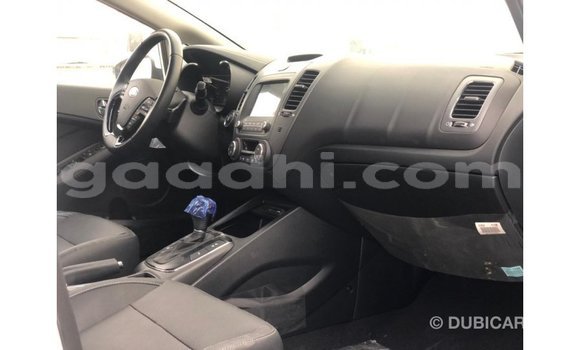 اشتري Imported Kia Cerato أبيض سيارة في Import - Dubai في الصومال اشتري Imported Kia Cerato أبيض سيارة في Import - Dubai في الصومال