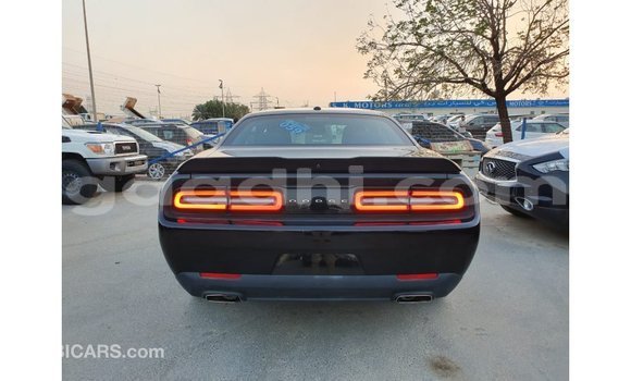 اشتري Imported Dodge Challenger أسود سيارة في Import - Dubai في الصومال اشتري Imported Dodge Challenger أسود سيارة في Import - Dubai في الصومال