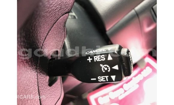 Acheter Import Voiture Toyota Harrier Noir à Import - Dubai, Somalie Acheter Import Voiture Toyota Harrier Noir à Import - Dubai, Somalie