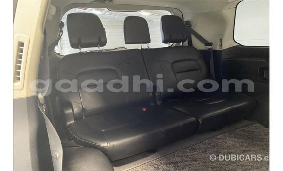 Nunua Imported Toyota Land Cruiser Nyeusi Gari ndani ya Import - Dubai nchini Somalia Nunua Imported Toyota Land Cruiser Nyeusi Gari ndani ya Import - Dubai nchini Somalia