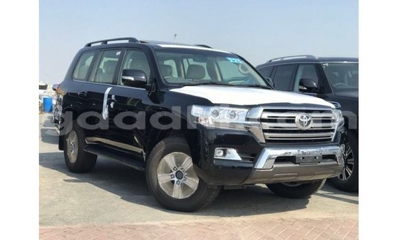 Buy Import Toyota Land Cruiser Black Car in Import - Dubai in Somalia