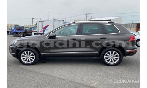 Acheter Import Voiture Volkswagen Touareg Autre à Import - Dubai, Somalie Acheter Import Voiture Volkswagen Touareg Autre à Import - Dubai, Somalie