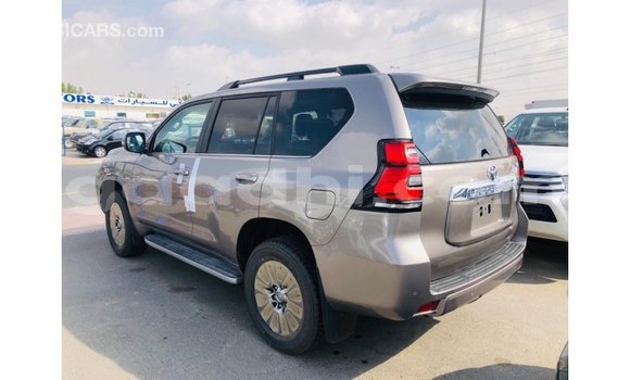 Nunua Imported Toyota Prado Brown Gari ndani ya Import - Dubai nchini Somalia Nunua Imported Toyota Prado Brown Gari ndani ya Import - Dubai nchini Somalia