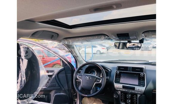 Nunua Imported Toyota Prado Brown Gari ndani ya Import - Dubai nchini Somalia Nunua Imported Toyota Prado Brown Gari ndani ya Import - Dubai nchini Somalia
