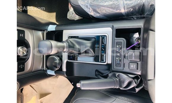 Nunua Imported Toyota Prado Brown Gari ndani ya Import - Dubai nchini Somalia Nunua Imported Toyota Prado Brown Gari ndani ya Import - Dubai nchini Somalia