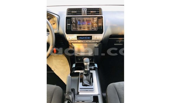 اشتري Imported Toyota Prado أسود سيارة في Import - Dubai في الصومال اشتري Imported Toyota Prado أسود سيارة في Import - Dubai في الصومال