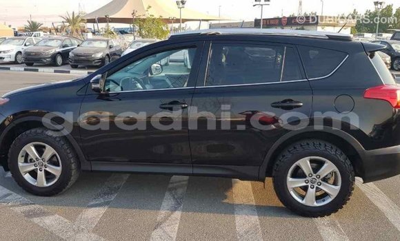 اشتري Imported Toyota RAV4 أسود سيارة في Import - Dubai في الصومال اشتري Imported Toyota RAV4 أسود سيارة في Import - Dubai في الصومال