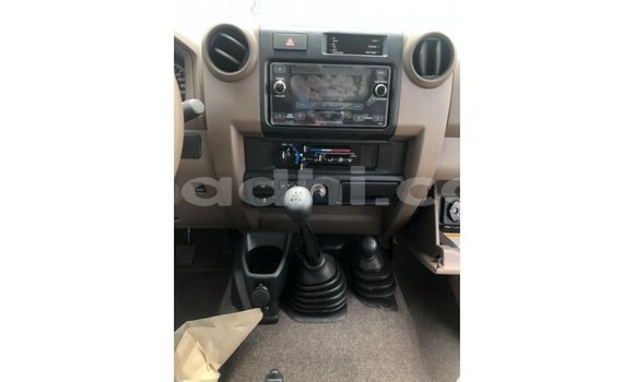 Nunua Imported Toyota Land Cruiser Nyingine Gari ndani ya Import - Dubai nchini Somalia Nunua Imported Toyota Land Cruiser Nyingine Gari ndani ya Import - Dubai nchini Somalia