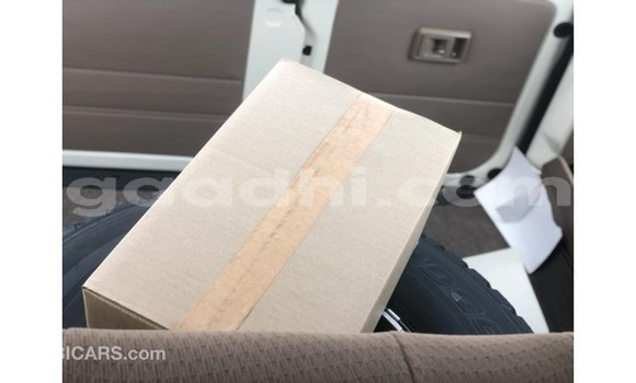 Nunua Imported Toyota Land Cruiser Nyingine Gari ndani ya Import - Dubai nchini Somalia Nunua Imported Toyota Land Cruiser Nyingine Gari ndani ya Import - Dubai nchini Somalia