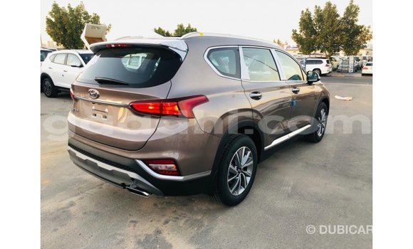 Imported Hyundai Santa Fe Brown Makiinaa iti Import - Dubai keessatti Somalia keessatti Imported Hyundai Santa Fe Brown Makiinaa iti Import - Dubai keessatti Somalia keessatti