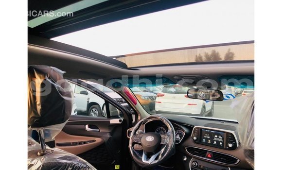 Imported Hyundai Santa Fe Brown Makiinaa iti Import - Dubai keessatti Somalia keessatti Imported Hyundai Santa Fe Brown Makiinaa iti Import - Dubai keessatti Somalia keessatti