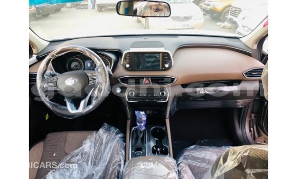 Imported Hyundai Santa Fe Brown Makiinaa iti Import - Dubai keessatti Somalia keessatti Imported Hyundai Santa Fe Brown Makiinaa iti Import - Dubai keessatti Somalia keessatti