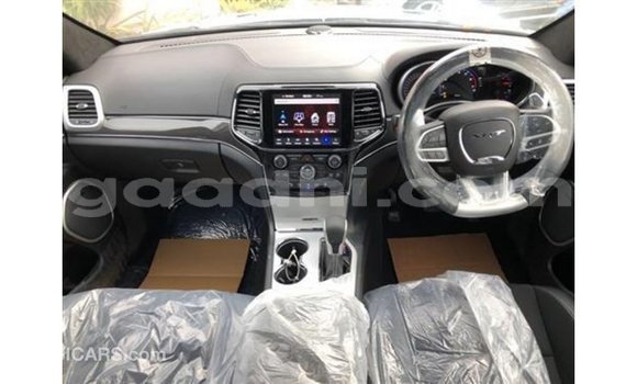 ይግዙ Imported Jeep Cherokee ጥቁር መኪና በ Import - Dubai በ ሶማሊያ ይግዙ Imported Jeep Cherokee ጥቁር መኪና በ Import - Dubai በ ሶማሊያ