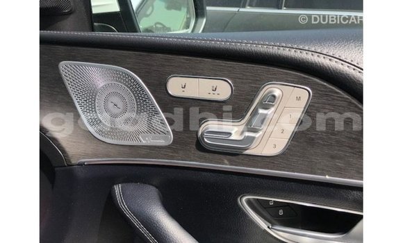 Acheter Import Voiture Mercedes-Benz GLE Blanc à Import - Dubai, Somalie Acheter Import Voiture Mercedes-Benz GLE Blanc à Import - Dubai, Somalie