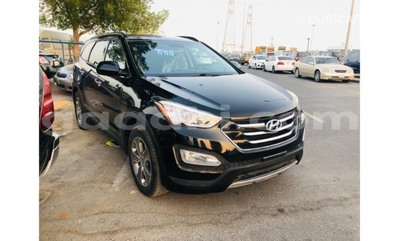 Nunua Imported Hyundai Santa Fe Nyeusi Gari ndani ya Import - Dubai nchini Somalia Nunua Imported Hyundai Santa Fe Nyeusi Gari ndani ya Import - Dubai nchini Somalia