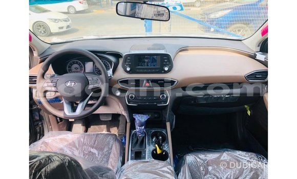 Nunua Imported Hyundai Santa Fe Kijani Gari ndani ya Import - Dubai nchini Somalia Nunua Imported Hyundai Santa Fe Kijani Gari ndani ya Import - Dubai nchini Somalia