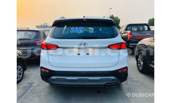 Buy Import Hyundai Santa Fe White Car in Import - Dubai in Somalia Buy Import Hyundai Santa Fe White Car in Import - Dubai in Somalia