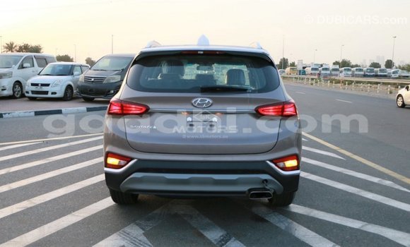 Buy Import Hyundai Santa Fe Brown Car in Import - Dubai in Somalia Buy Import Hyundai Santa Fe Brown Car in Import - Dubai in Somalia