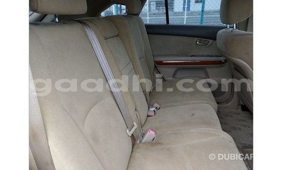 اشتري Imported Toyota Harrier أبيض سيارة في Import - Dubai في الصومال اشتري Imported Toyota Harrier أبيض سيارة في Import - Dubai في الصومال