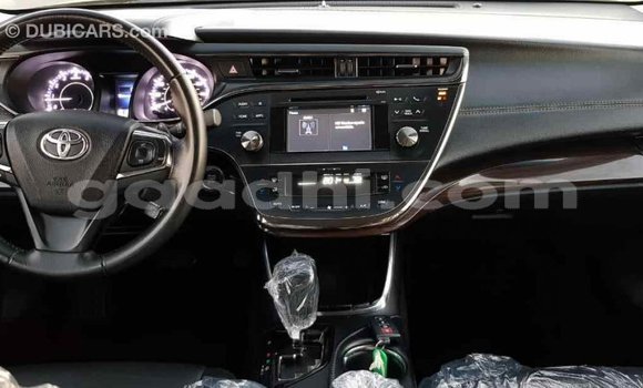 ይግዙ Imported Toyota Avalon ጥቁር መኪና በ Import - Dubai በ ሶማሊያ ይግዙ Imported Toyota Avalon ጥቁር መኪና በ Import - Dubai በ ሶማሊያ