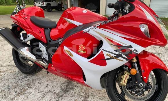 Buy Used Suzuki HAYABUSA Red Bike in Baki in Awdal Buy Used Suzuki HAYABUSA Red Bike in Baki in Awdal