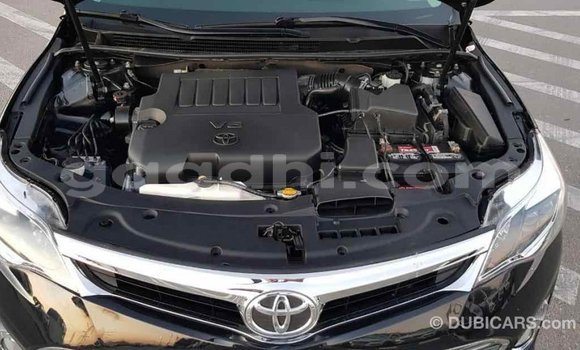 ይግዙ Imported Toyota Avalon ጥቁር መኪና በ Import - Dubai በ ሶማሊያ ይግዙ Imported Toyota Avalon ጥቁር መኪና በ Import - Dubai በ ሶማሊያ