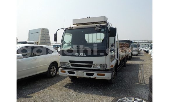 اشتري Imported Isuzu Rodeo أبيض سيارة في Import - Dubai في الصومال اشتري Imported Isuzu Rodeo أبيض سيارة في Import - Dubai في الصومال