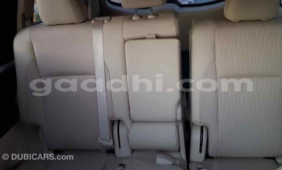 ይግዙ Imported Toyota Highlander ነጭ መኪና በ Import - Dubai በ ሶማሊያ ይግዙ Imported Toyota Highlander ነጭ መኪና በ Import - Dubai በ ሶማሊያ