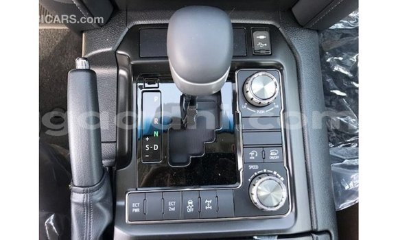 Buy Import Toyota Land Cruiser Black Car in Import - Dubai in Somalia Buy Import Toyota Land Cruiser Black Car in Import - Dubai in Somalia