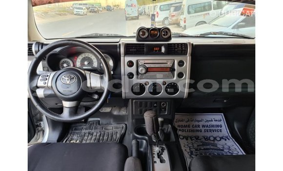 Buy Import Toyota FJ Cruiser Other Car in Import - Dubai in Somalia Buy Import Toyota FJ Cruiser Other Car in Import - Dubai in Somalia