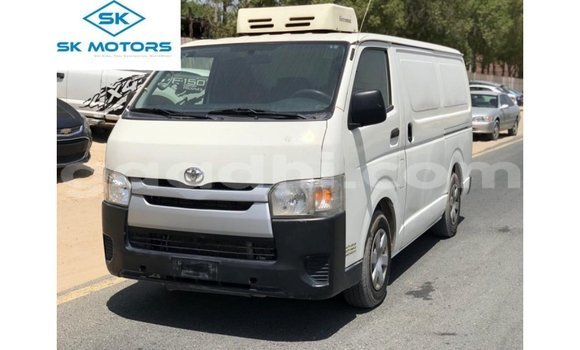 Buy Import Toyota Hiace White Car in Import - Dubai in Somalia