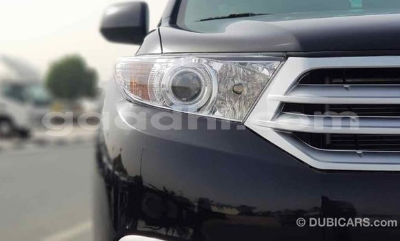 اشتري Imported Toyota Highlander أسود سيارة في Import - Dubai في الصومال اشتري Imported Toyota Highlander أسود سيارة في Import - Dubai في الصومال