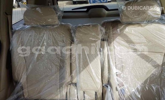 اشتري Imported Toyota Highlander أسود سيارة في Import - Dubai في الصومال اشتري Imported Toyota Highlander أسود سيارة في Import - Dubai في الصومال