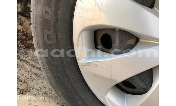 Buy Import Toyota Yaris White Car in Import - Dubai in Somalia Buy Import Toyota Yaris White Car in Import - Dubai in Somalia