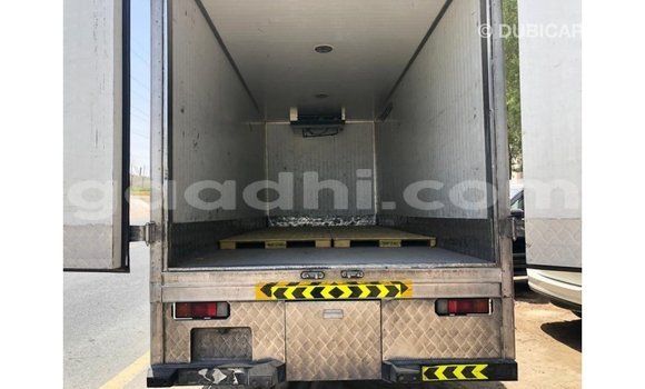 اشتري Imported Mitsubishi i أبيض سيارة في Import - Dubai في الصومال اشتري Imported Mitsubishi i أبيض سيارة في Import - Dubai في الصومال