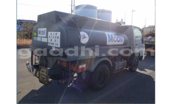 اشتري Imported Toyota Dyna آخر شاحنة في Import - Dubai في الصومال اشتري Imported Toyota Dyna آخر شاحنة في Import - Dubai في الصومال