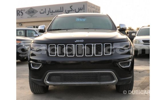 Nunua Imported Jeep Grand Cherokee Nyeusi Gari ndani ya Import - Dubai nchini Somalia Nunua Imported Jeep Grand Cherokee Nyeusi Gari ndani ya Import - Dubai nchini Somalia