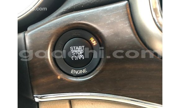 Nunua Imported Jeep Grand Cherokee Nyeusi Gari ndani ya Import - Dubai nchini Somalia Nunua Imported Jeep Grand Cherokee Nyeusi Gari ndani ya Import - Dubai nchini Somalia