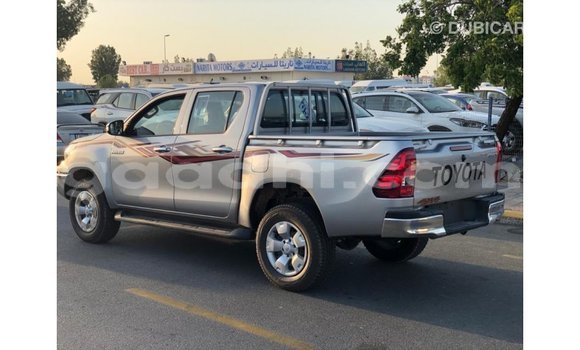 اشتري Imported Toyota Hilux آخر سيارة في Import - Dubai في الصومال اشتري Imported Toyota Hilux آخر سيارة في Import - Dubai في الصومال