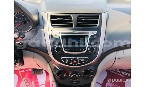 Imported Hyundai Accent Red Makiinaa iti Import - Dubai keessatti Somalia keessatti Imported Hyundai Accent Red Makiinaa iti Import - Dubai keessatti Somalia keessatti