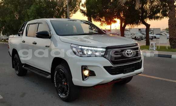 Buy Import Toyota Hilux White Car in Garowe in Nugal Buy Import Toyota Hilux White Car in Garowe in Nugal