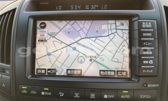 Buy Used Toyota Land Cruiser White Car in Mogadishu in Somalia Buy Used Toyota Land Cruiser White Car in Mogadishu in Somalia