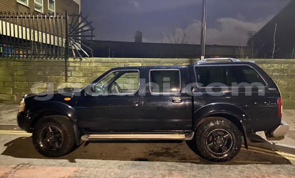 Buy Import Nissan Navara Black Car in Hargeysa in Somaliland