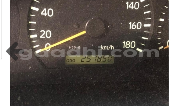 ይግዙ ያገለገለ Toyota Hiace ነጭ መኪና በ ሐርጌሳ በ ሶማሊላንድ ይግዙ ያገለገለ Toyota Hiace ነጭ መኪና በ ሐርጌሳ በ ሶማሊላንድ