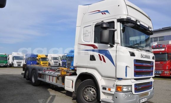 ይግዙ ያገለገለ Scania R420 ነጭ የጭነት መኪና በ ሐርጌሳ በ ሶማሊላንድ ይግዙ ያገለገለ Scania R420 ነጭ የጭነት መኪና በ ሐርጌሳ በ ሶማሊላንድ