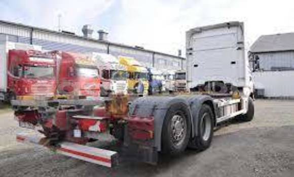 ይግዙ ያገለገለ Scania R420 ነጭ የጭነት መኪና በ ሐርጌሳ በ ሶማሊላንድ ይግዙ ያገለገለ Scania R420 ነጭ የጭነት መኪና በ ሐርጌሳ በ ሶማሊላንድ