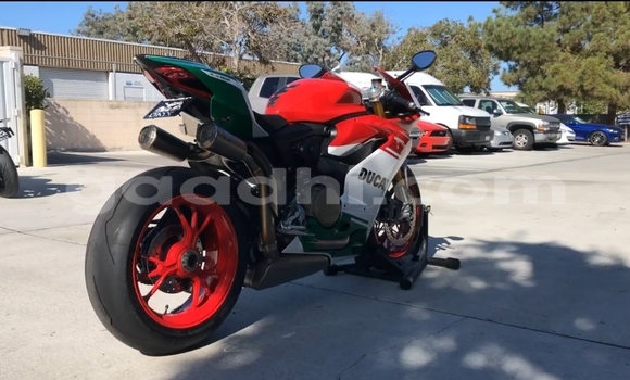 Buy Used Ducati Panigale Red Bike in Bal'ad in Hiran Buy Used Ducati Panigale Red Bike in Bal'ad in Hiran