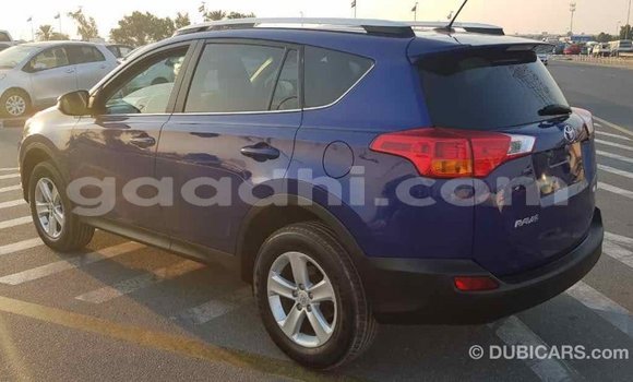 اشتري Imported Toyota RAV4 أزرق سيارة في Import - Dubai في الصومال اشتري Imported Toyota RAV4 أزرق سيارة في Import - Dubai في الصومال