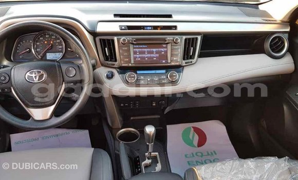 اشتري Imported Toyota RAV4 آخر سيارة في Import - Dubai في الصومال اشتري Imported Toyota RAV4 آخر سيارة في Import - Dubai في الصومال