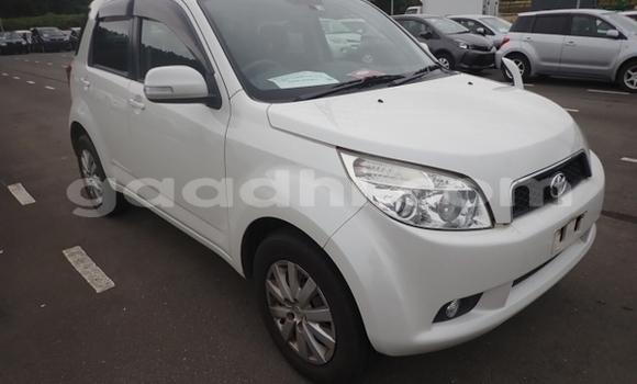Buy Used Toyota Rush White Car in Import - Dubai in Somalia Buy Used Toyota Rush White Car in Import - Dubai in Somalia